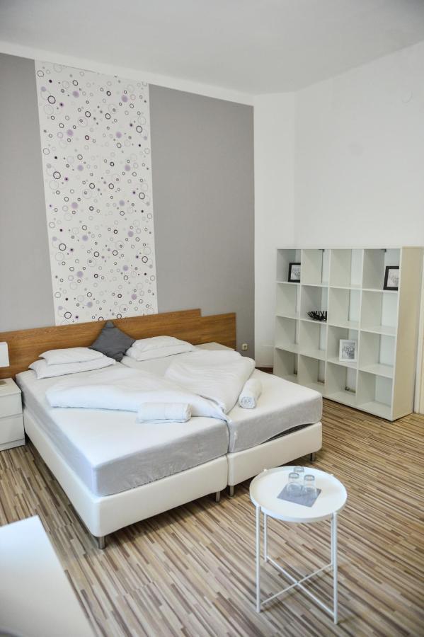 Alsóörs Elmeny Balaton Hotel מראה חיצוני תמונה