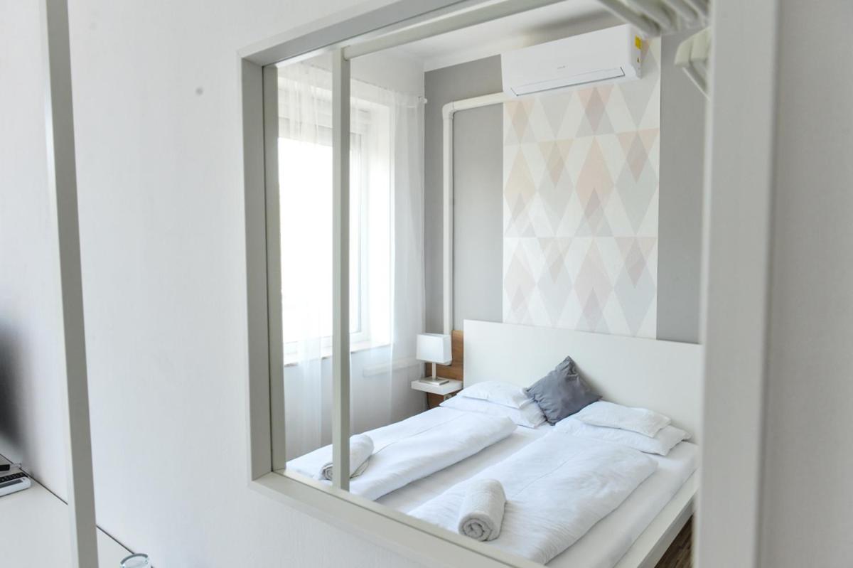 Alsóörs Elmeny Balaton Hotel מראה חיצוני תמונה