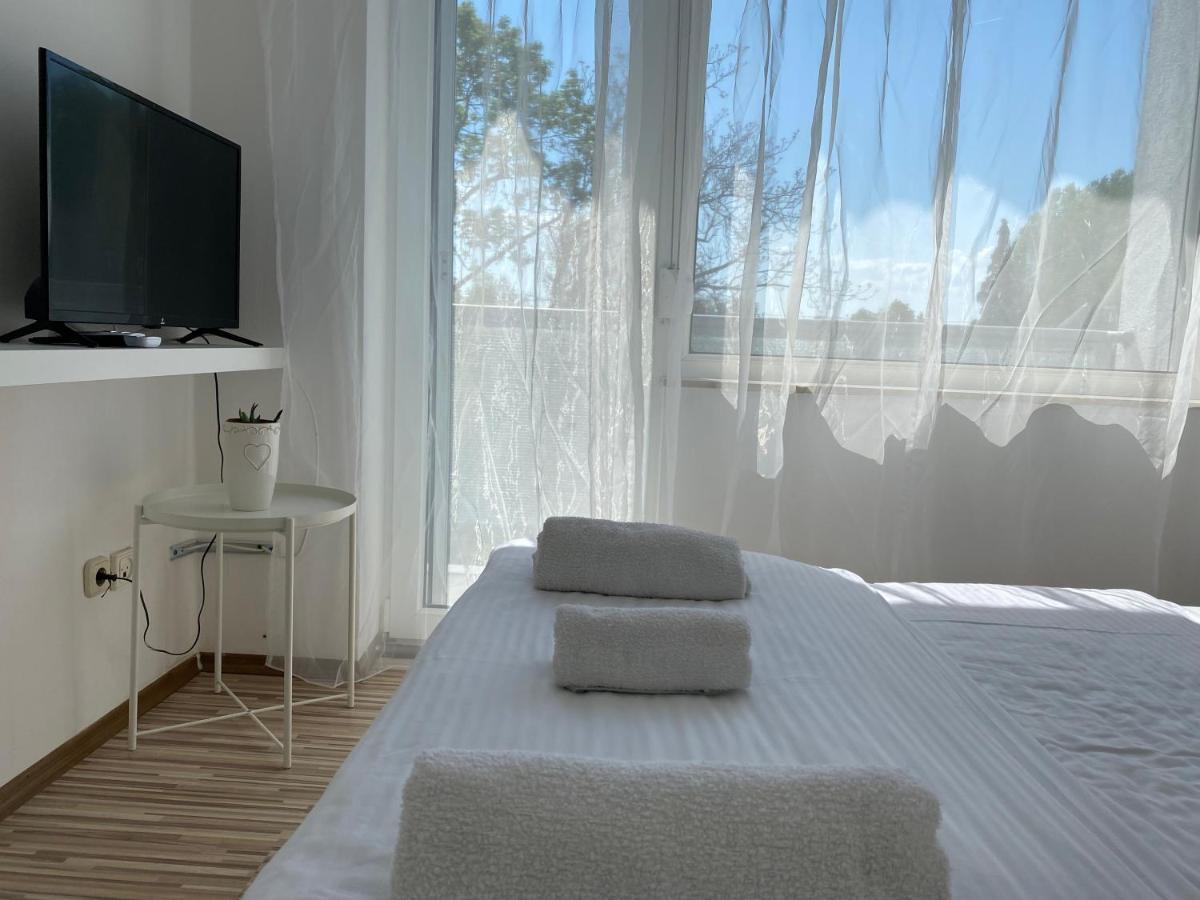 Alsóörs Elmeny Balaton Hotel מראה חיצוני תמונה